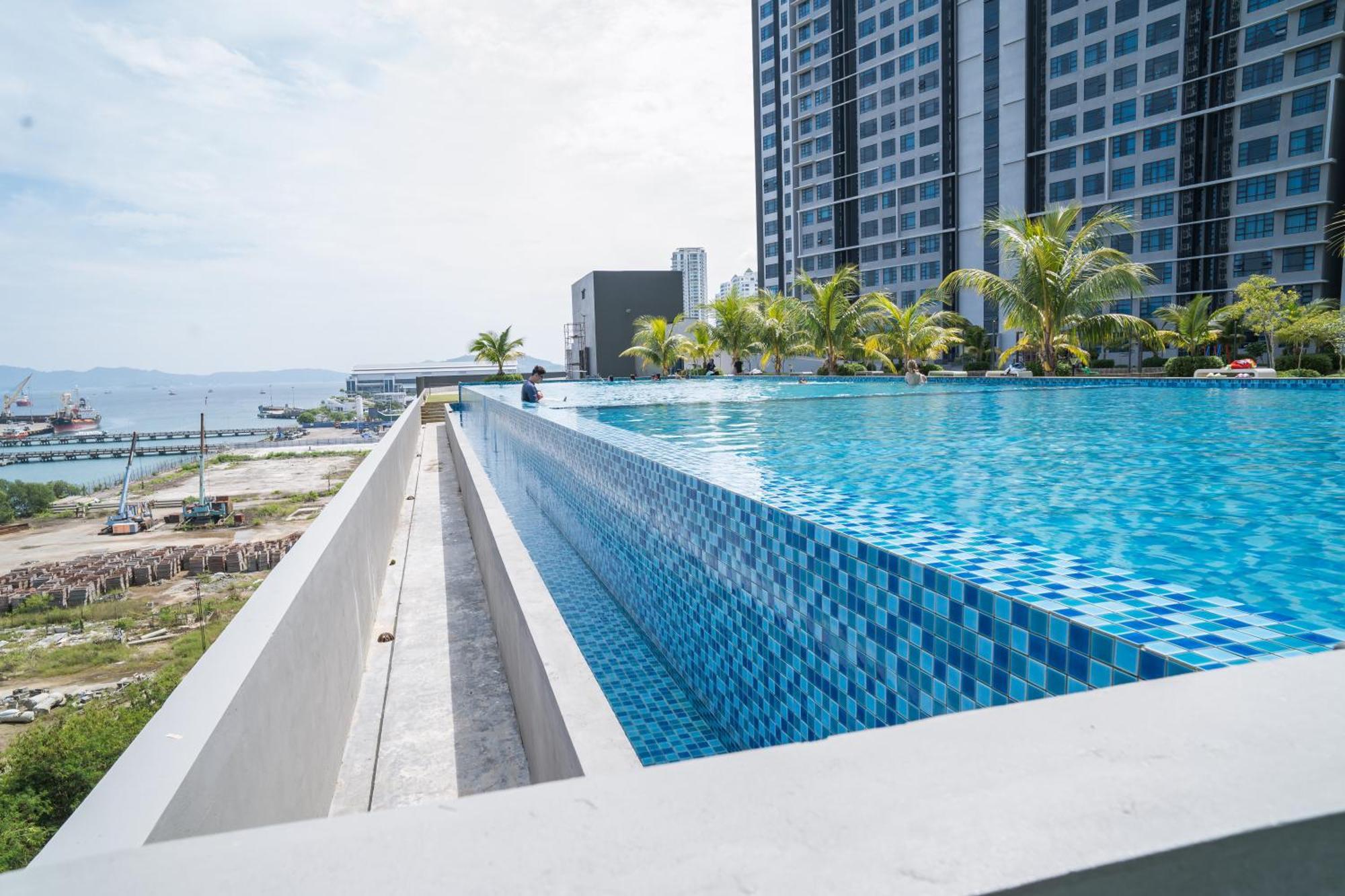 Petronella Suites Apartment @ Jesselton Quay Kota Kinabalu Exterior foto